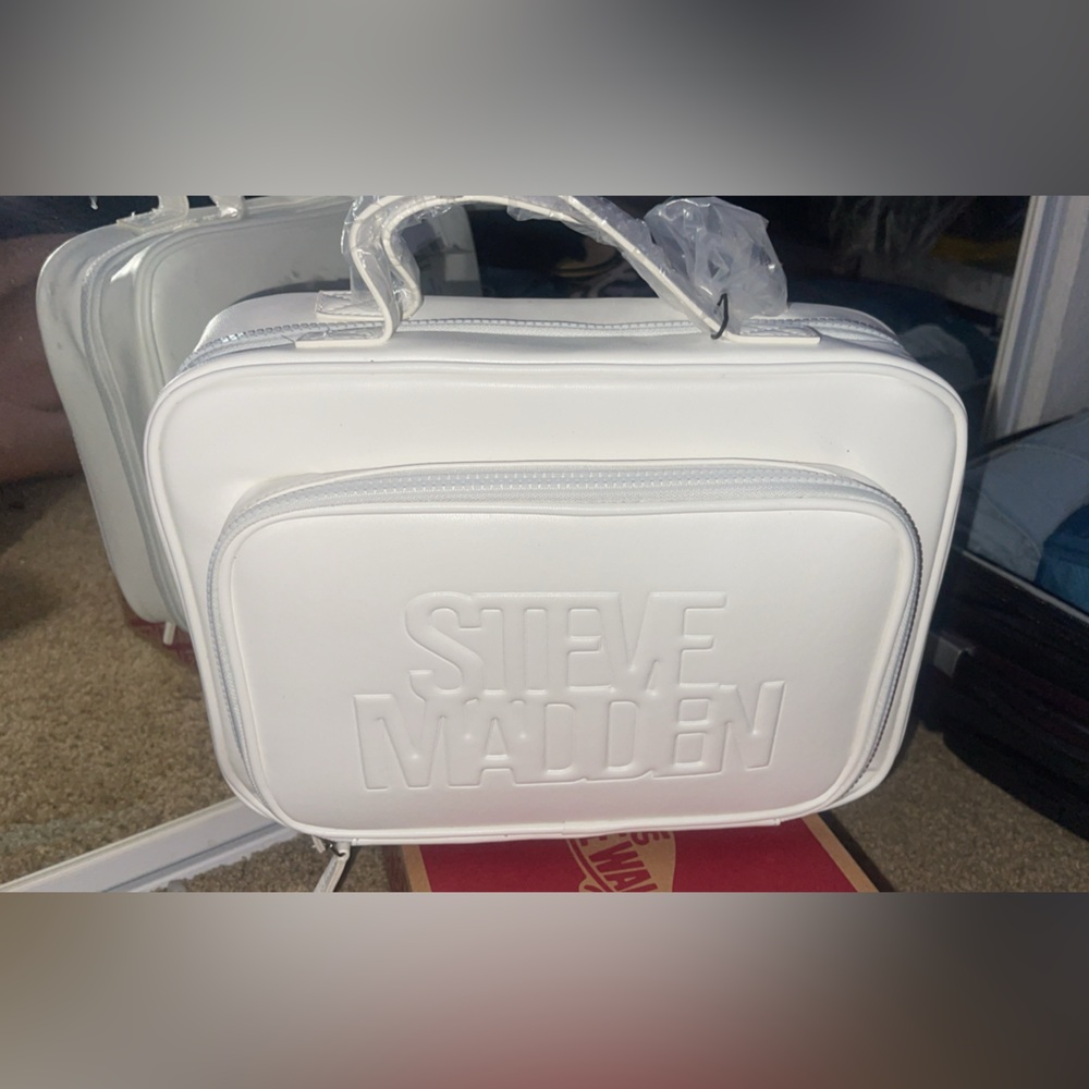 Steve Madden White Messenger Bag with Embossed Design